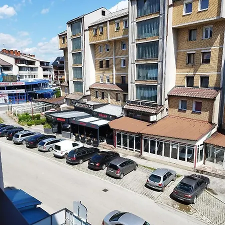Sandi דירה Novi Travnik