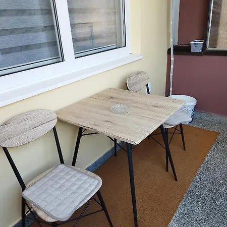 Sandi * Novi Travnik